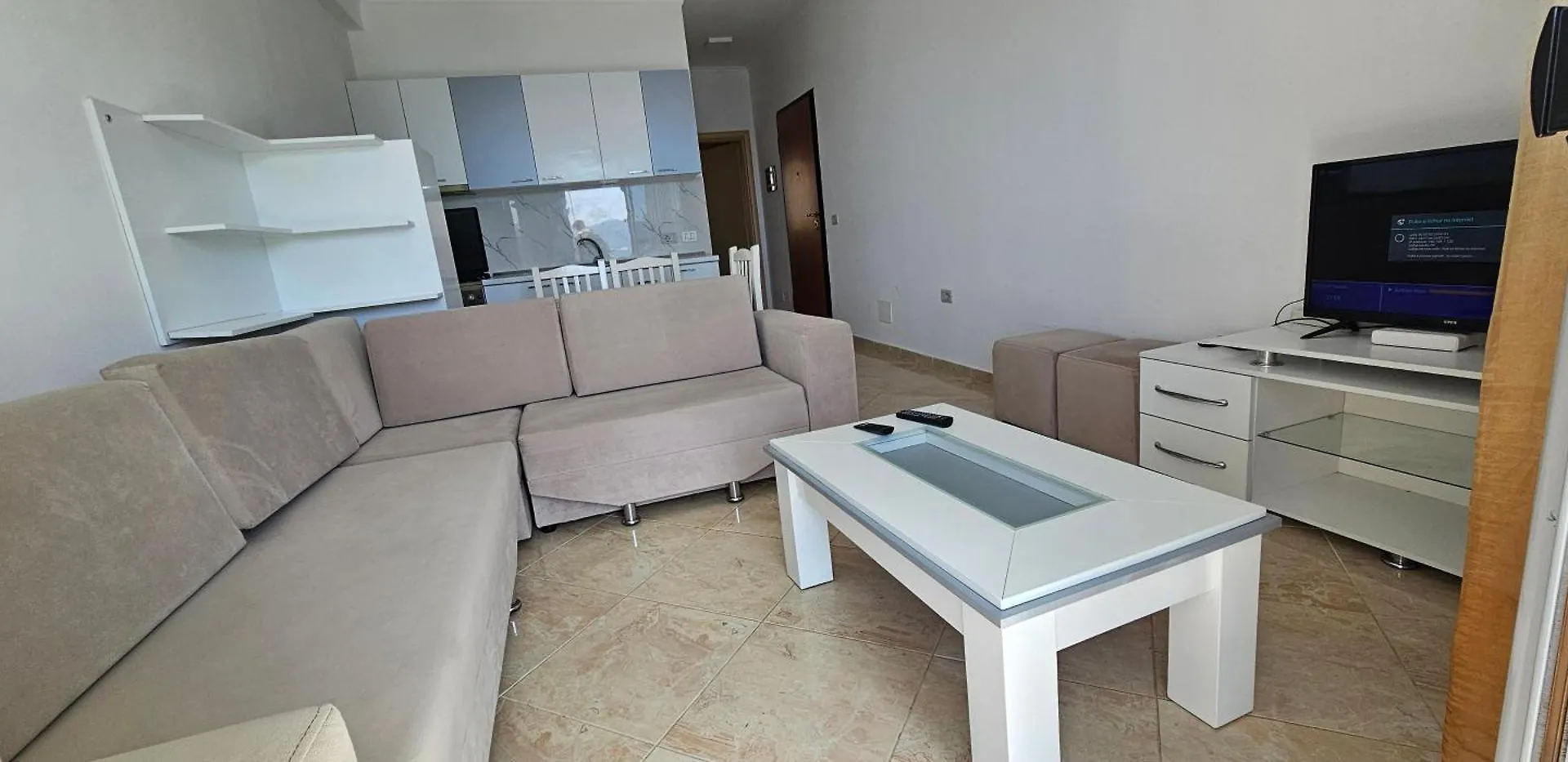 Xho-El Apartament Vlorë 0*,  Albanien