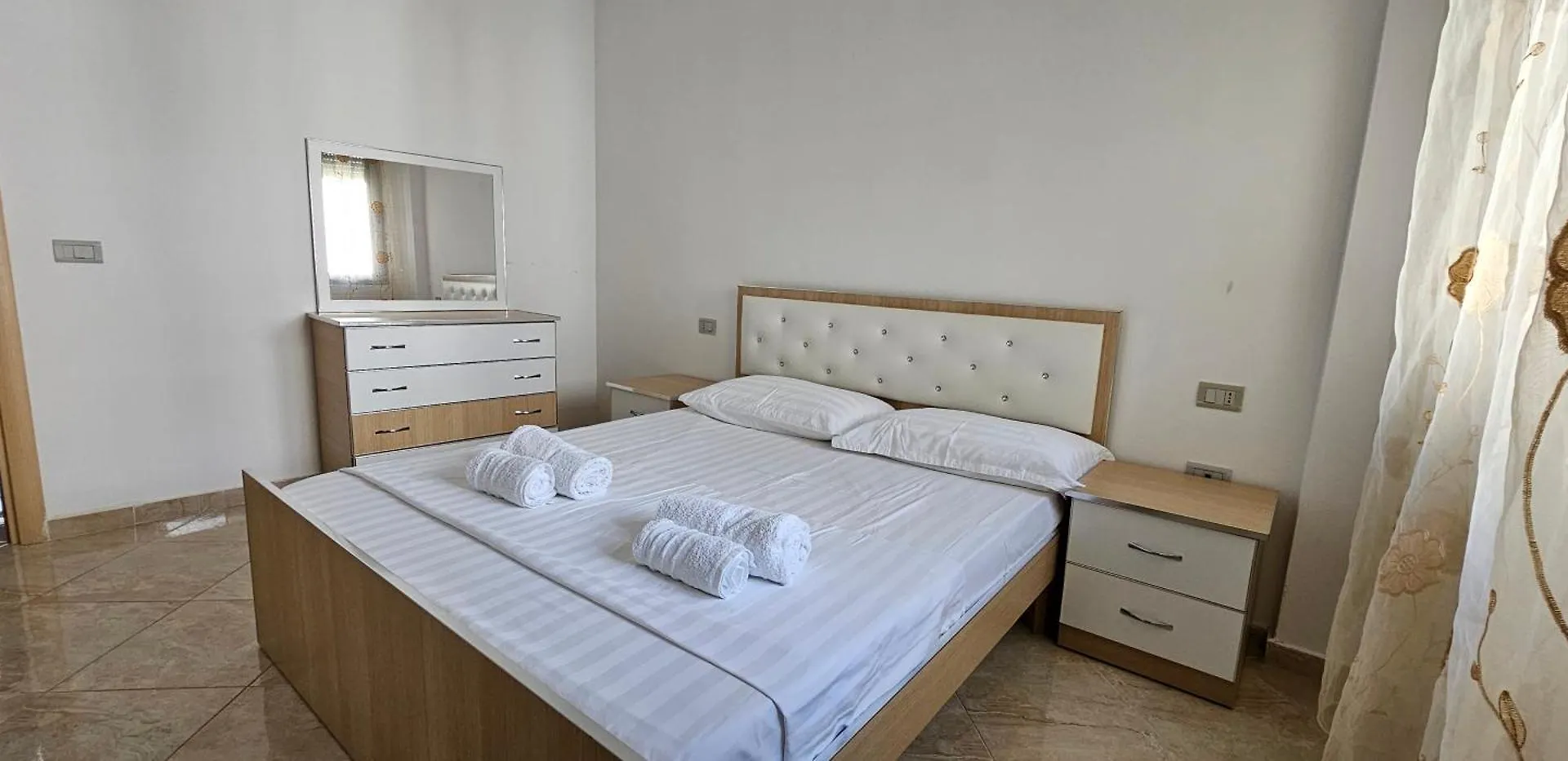 Lägenhet Xho-El Apartament Vlorë